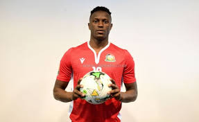 White hart lane was a football stadium in tottenham, north london and the home of tottenham hotspur football club from 1899 to 2017. Belgian Deal For Kenyan Soccer Star Wanyama Falls Through Allafrica Com