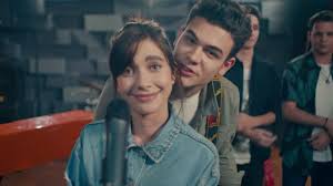 4n1k Ali Tekelioglu Yaprak Ayvaz Unlu Kisiler Unluler Cift