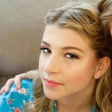 Her billionaire father, who is a principal founder of microsoft corporation, gave her celebrity status. Phoebe Adele Gates Bio Affair Single Net Worth Ethnicity Salary Age Nationality Bill Gates S Daughter