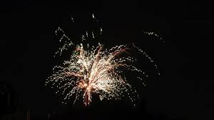 Dezember bis mitternacht am 1. Ab Wann Darf Silvester Geknallt Werden