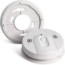 We also recommend a dual alarm mode, visual and. Amazon Com Kidde 21026043 Battery Operated Not Hardwired Combination Smoke Carbon Monoxide Alarm With Voice Warning Kn Cosm Ba Home Improvement
