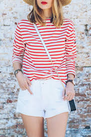 Black And White Outfit With Red Lipstick L Extravagance Fashion Red Striped Shirt Striped Tee