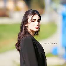 Pin By Reymir On Aesthetic Girl In 2020 Beautiful Girl Face Muslim Beauty Aesthetic Girl