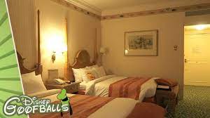 Book with magicbreaks and benefit from our price guarantee. Disneyland Hotel Standard Room Disneyland Paris 2018 Youtube