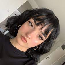 Aesthetic Rainbow On Instagram Comment I Feel And Then Press The Suggested Word Until You Have A Short Hair Styles Short Hair With Bangs Short Grunge Hair