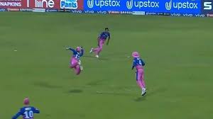 Latest and updated breaking news including headlines, current affairs, analysis, and indepth stories. Sanju Samson Takes A Brilliant One Handed Catch To Send Shikhar Dhawan Packing During Rr Vs Dc Ipl 2021 Game Rajasthan Royals Vs Delhi Capitals