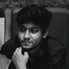 I'm so happy to share that I got to make Venomess' Bloodseeker armor for…