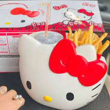 The hello kitty carrier is making its global debut in singapore. Ready Stock Hello Kitty Carrier Mcd Limited Edition Shopee Malaysia