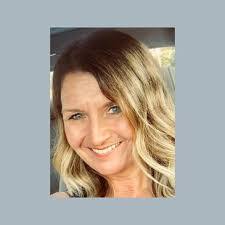 Vicki Finney's Instagram, Twitter & Facebook