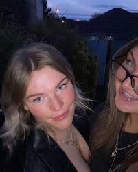 Eleanor Sinclair (@eleanorsinclair) • Instagram photos and videos