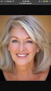 20 Super Haircuts for Over 50