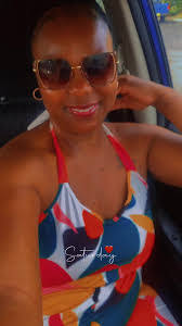 Shalonda Bell's Instagram, Twitter & Facebook