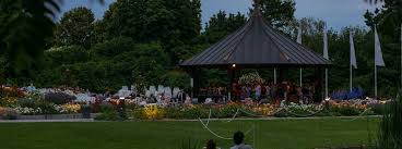 Stiftung botanischer garten grüningen im eichholz 1 8627 grüningen telefon +41 44 935 19 22 fax +41 44 935 22 58. Botanischer Garten Augsburg Lichterzauber 2019