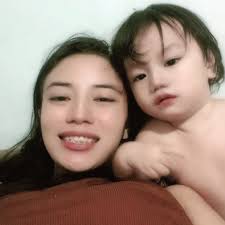 110 per 25 minutes‼️ Exclusive to sa enrollees, kaya ano pang hinihintay  mo? Pasko? 🤣 Mag-enroll ka na! 💪