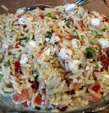 Salade De Pates Grecques A La Feta De Wolke1942 Chef Cuisinier Beverly Recettesvegetaliennes En 2020 Salade De Pate Grecque Nourriture Grecque Salade De Pates