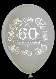 Dieser tag hat es wirklich verdient gebührend gefeiert zu werden. Unbekannt 10 Transparente Luftballons 60 Diamantene Hochzeit Ca 30 Cm Amazon De Spielzeug