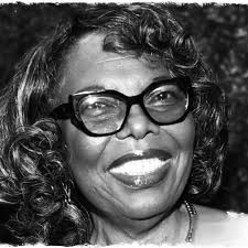 FamiliaHU hoy 21 de Febrero 2025 les notificamos que lamentablemente ha  Fallecido está mujer Violetta Wallace más conocida como la mamá de The  Notorious B.i.g a los 72 años de Edad cumplidos