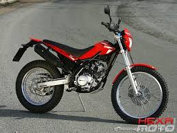 L'autochargeuse sonstige rapide 125 s coûte 14.900 eur hors 16% tva (si en étranger: Les 125 Cm3 Du Marche 2 Et 4 Temps Hexa Moto