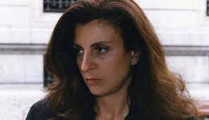 Martina corgnati è curatrice e critica d'arte. P4fbek2ncf3d5m