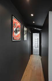 Maison Vanves Un Plain Pied De 170 M2 Remis A Neuf En 2020 Couloir Sombre Maison Idee Deco Couloir