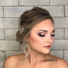 Professional hairstyles at hairdo salon