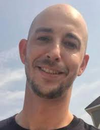 Paul Moffat's Instagram, Twitter & Facebook