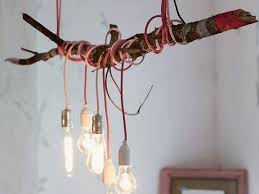 Diy Anleitung Deckenlampe Am Ast Bauen Via Dawanda Com Met Afbeeldingen Kroonluchter Diy Doe Het Zelf Lamp