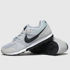 Maybe you would like to learn more about one of these? Herren Grau Schwarz Nike Md Runner 2 Sneaker Schuh