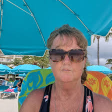 Nail salon recommendations in Lapeer area?