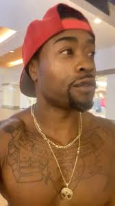 Don’t hate, participate #twa #trainwithanwar #nsg #noshirtsummer #lightwork