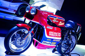 http farm9 staticflickr com 8175 7994259171 f288737ee9 c jpgからの画像 ホンダ レーサー バイク