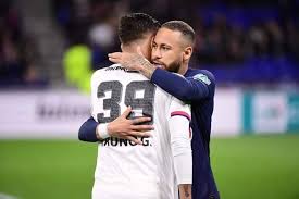Bruno guimaraes fifa 21 87 rated future stars in game stats, player review and comments on futwiz. Bruno Guimaraes Mil Grau Home Facebook