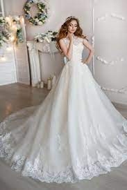 Try Getting Inspirations For Your Personal Wedding Gown With Our Large Wedding Dress Images Album Mak Wedding Dresses Wedding Dress Catalog New Bridal Dresses
