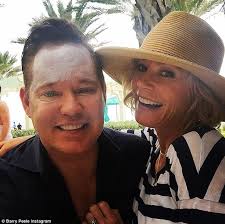 Reese Witherspoon arrives for Sofia Vergara and Joe Manganiello's wedding