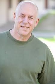 Reparto de The Lucky One (película 2011). Dirigida por Bala Balakrishnan