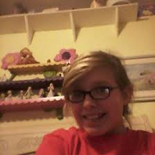 carly hicks (carlybug724)