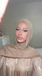 eid mubarak my queens 🌙 abaya from @abayasbyfilsan