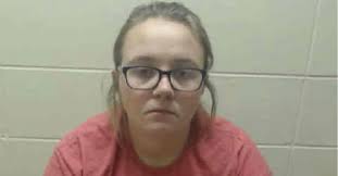 Billie Mosier's Instagram, Twitter & Facebook