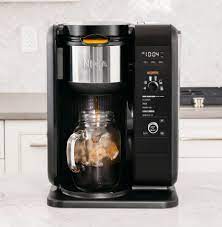 Primula burke deluxe cold brew iced coffee maker, comfort grip handle, durable glass carafe, removable mesh filter, perfect 6 cup size, dishwasher safe, 1.6 qt, black. Ninja Hot Cold Brew 10 Cup Coffee Maker Black Stainless Steel Cp301 Best Buy