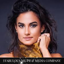 𝑰𝒐𝒏𝒊𝒄𝒂 (@ionica_official)