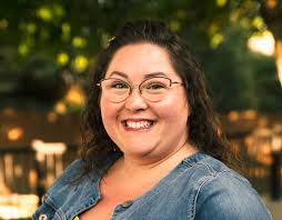 Ashley Vanderpool's Instagram, Twitter & Facebook