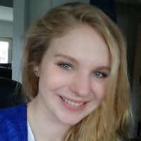 Rosalie Frank's Instagram, Twitter & Facebook