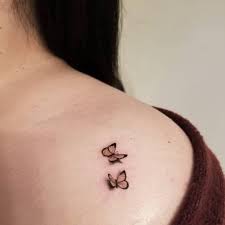 Pin Em Tatuagens Delicadas Por isso, nos separamos 70 lindas imagens de tatuagens femininas e mais de 50 simbolos com significados. pin em tatuagens delicadas