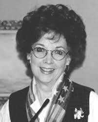 Sandra Packard's Instagram, Twitter & Facebook