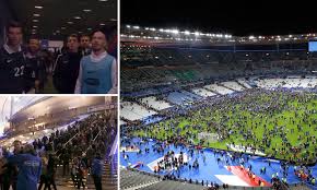 Read customer reviews, see the opening times and get map directions for stade de france. Stade De France Explosion Kills Three In Paris After Germany France Match Daily Mail Online