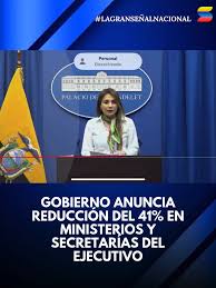 🚨 ÚLTIMA HORA | DANIEL NOBOA REDUCE MINISTERIOS DE 20 A 14 Y SECRETARÍAS DE 9 A 3 #CarolinaJaramillo, vocera del #Gobierno, anunció una profunda #reestructuración del poder #Ejecutivo. El número de ...