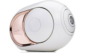Audiophiles Go Gaga For World S Loudest Wireless Consumer Speaker The Gold Phantom Insomniac