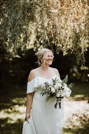 A bride's bouquet sets the mood for all wedding flowers, so choosing the perfect style is essential. Bridal Bouquets Elegant Bouquets