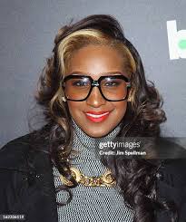 344.559 fotos e imágenes de alta resolución de Olivia