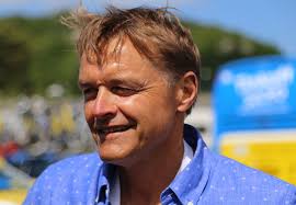 Listen to mesternes mester now. Liste Over Sesonger Av Mesternes Mester Wikiwand